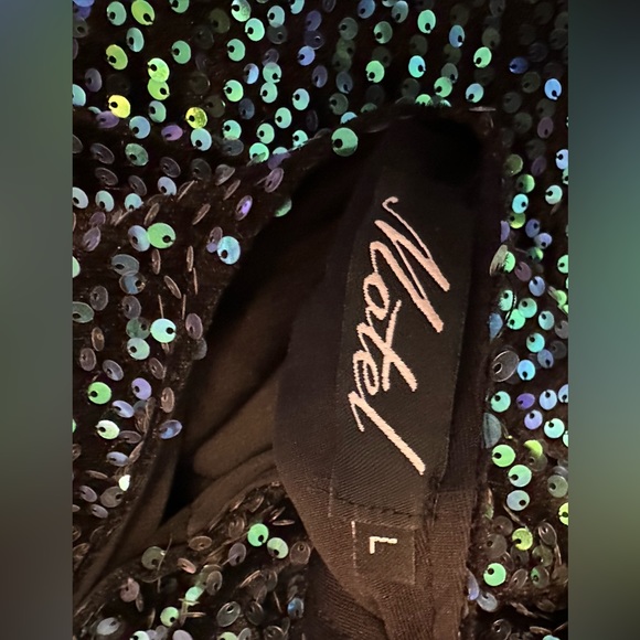 Matel Emerald Gree Long Sleeve Sequined MIDI Dress Size L - Picture 2 of 3